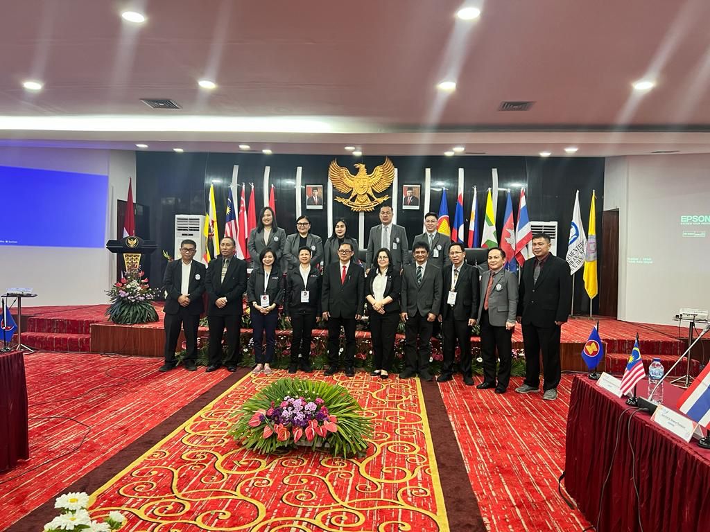 Assessment Itinerary The 337th Site Visit in the AUN-QA Programme Assessment at Universitas Sam Ratulangi